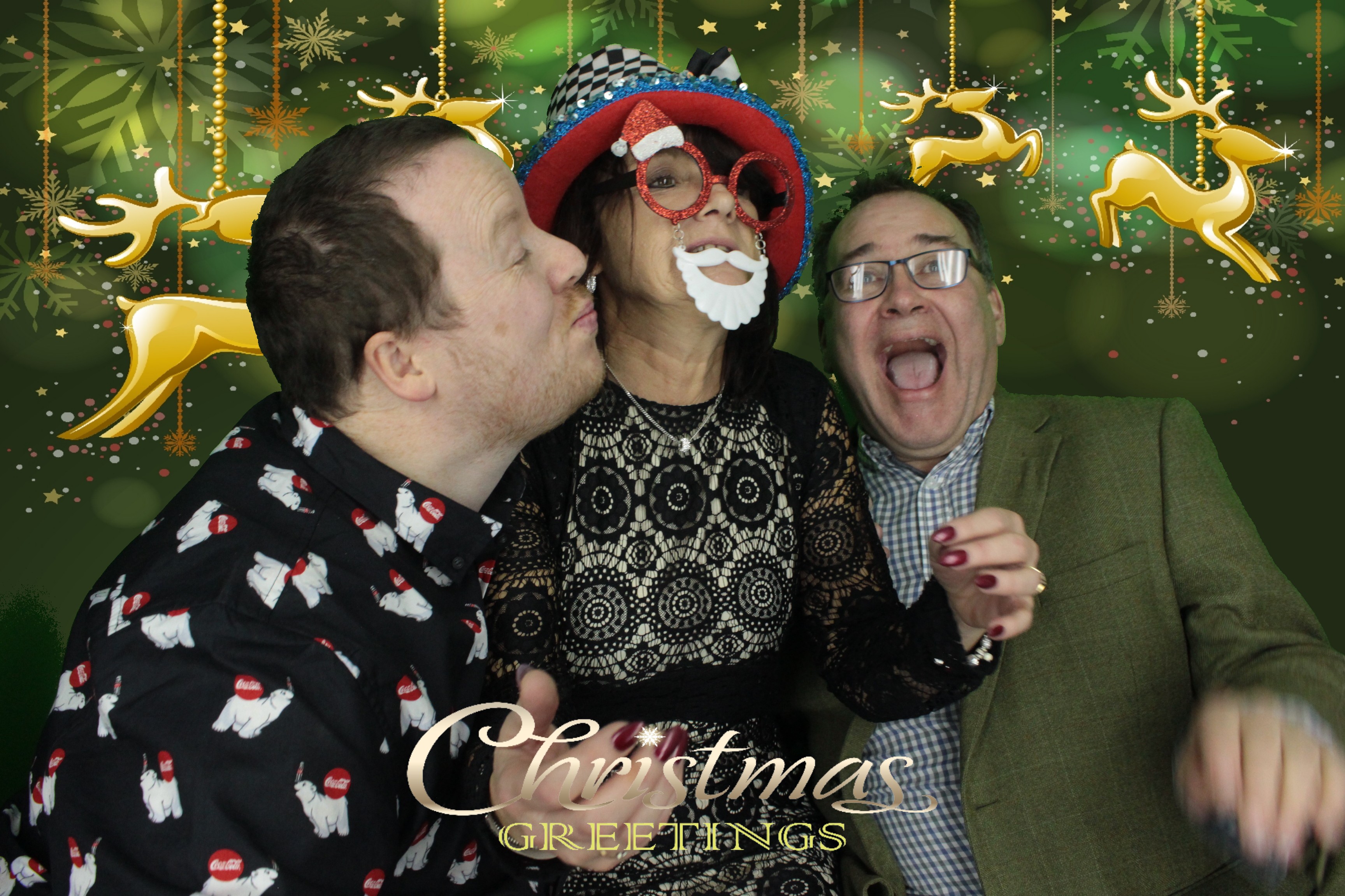 One Line Christmas Party | View more photos from the event at gallery.myphotoboothexperience.co.uk/u/MyPhotoBoothExperienceLtd/One-Line-Christmas-Party